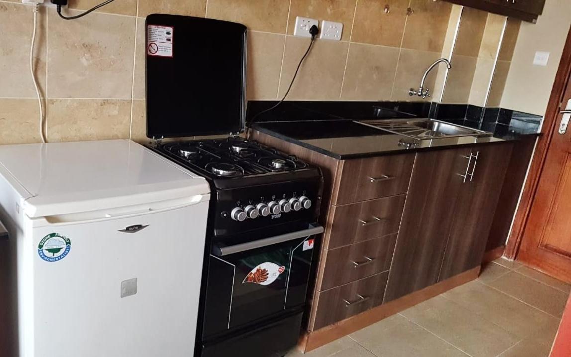 Nairobi West Suites Экстерьер фото